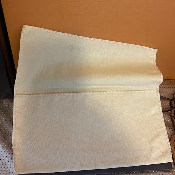 Louis Vuitton Dustbag, wallet - Picture 3 of 10